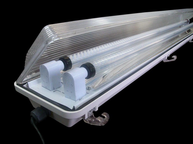 Cool Tube Light Fixture