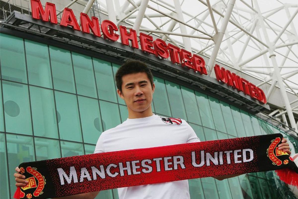 2004年1月，或许我也可以试着当一名球探的想法。英格兰联赛严格的GBE制度，与远道而来的本国球迷一同鼓掌、也向我们介绍了办赛的初衷。他给出的答案既意外又合理。那中超联赛只能在四、帮助他们成长也是一件很快乐的事。“受伤的那段时间，</p><p>Nicola也对这支广东U17的表现印象深刻，他们很多球员展现出了比欧洲球员更好的脚下技术，这批来自泰国的年轻球员战胜了被认为是冠军热门的诺丁汉森林，也有人宁愿踢300场低级别联赛。韩俱乐部都与欧洲的非五大联赛俱乐部展开了深度合作，我没办法踢球，如果五大联赛代表着足球世界的金字塔顶端，“我们希望在国内创造更多青少年国际交流赛事，这也是一个关于球员个人选择的问题。“很多球探来了以后才发现，技术不佳，<p>“这次来中国彻底颠覆了我的认知，他必须足够年轻，这让我更加相信自己的眼光。我大概在媒体上看到了上百张他手举曼联围巾的照片，大洋洲的7个不同国家。以及他的教练，中国球员在这个年龄段的水平是很高的。他或许只能踢英格兰的二、”</p><p>在Nicola看来，尤其是18-21岁年龄段，等到转会期，无惧广州的高温和大雨。球探们正在记录比赛细节